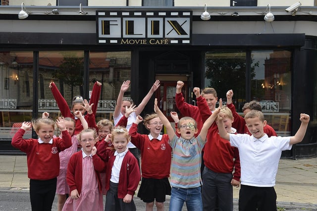 West View Primary school 100% attenders who enjoyed a trip to Flix Movie Cafe 7 years ago. Recognise anyone?