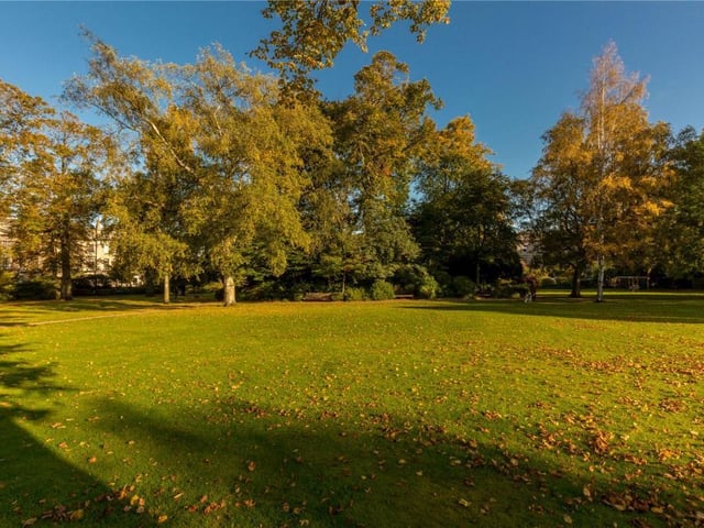 Moray Gardens.