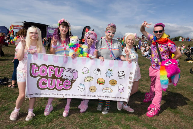 Portsmouth Pride 2018. Representing 'Tofu & Cute' - (L-R) Devon King, Zan Mackney, Wai-Yi Lee, Aurora Mcnutt, Laska Goldsack and Robert Fulton.Picture: Duncan Shepherd