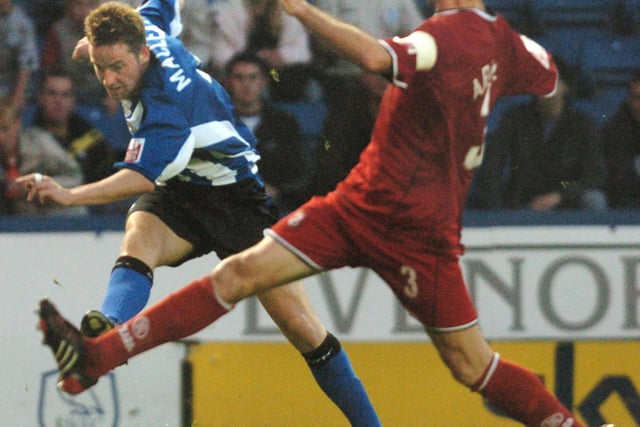 There were goals aplenty on Boxing Day in 2004 as the Owls overcame Walsall thanks to a second half penalty from Steve MacLean. Kenwyne Jones was at the start of his impressive run of six goals in six games for Wednesday and it was the beginning of a home run where they won six of the seven matches at Hillsborough that followed.