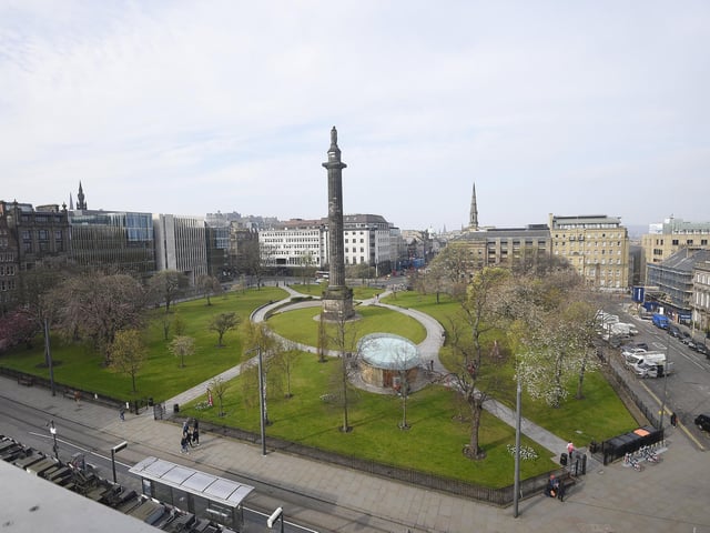 St Andrew Square, named in the 18th century after the patron saint of Scotland, continues to have its apostrophe re-attached by tourists and an unhealthy number of locals, despite losing it long ago.