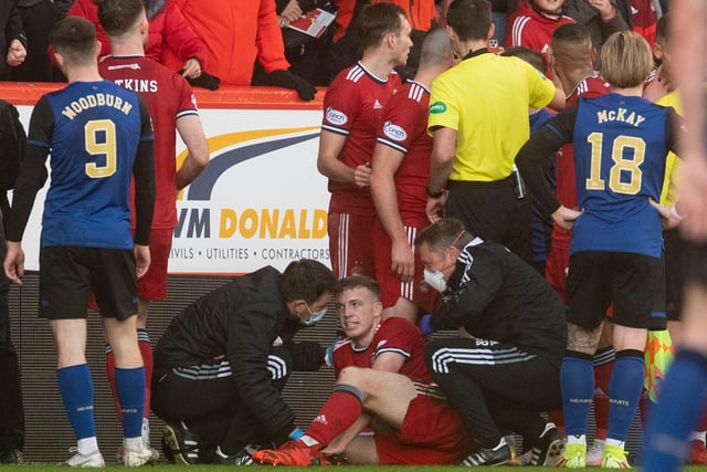 Aberdeen star Lewis Ferguson revealed Hearts midfielder Andy Halliday spoke to him after the game and apologised for the tackle which earned him a red card. The Hearts substitute was sent off late on by Kevin Clancy for the late challenge. Ferguson said: “He apologised and stuff, so no hard feelings there.” (The Scotsman)