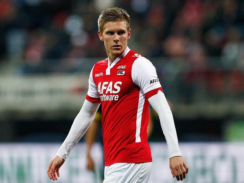 A former US international and Icelandic Under-21 international. The striker left Lech Poznan on the final day of the window. Has played in the top divisions in Poland, the Netherlands, Sweden, Denmark and Germany and has a respectable goal return, including a 17-goal campaign in the Eredivisie.