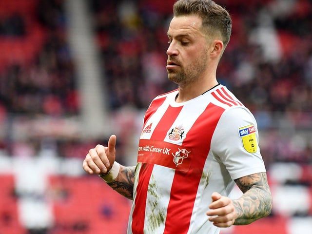 Barely had a meaningful touch in the opposition half in what was his quietest game since Sunderland’s turnaround just before new year. 5
