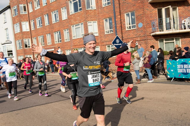 Action from the Great South Run. (201019-244)
