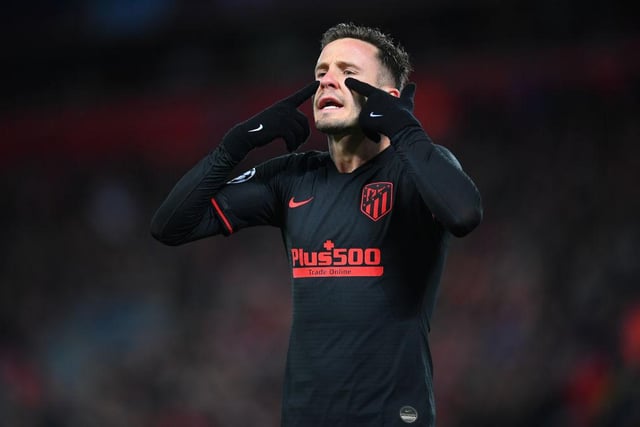 Manchester United are confident of landing Atletico Madrid star Saul Niguez in a club-record £135m deal. Paul Pogba is expected to join Real Madrid. (Daily Star)