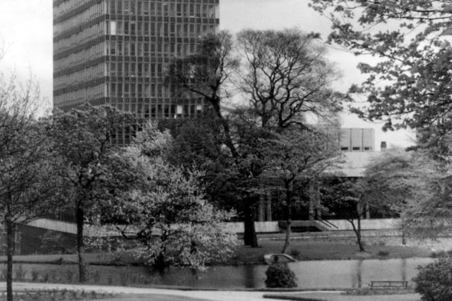 The University of Sheffield Arts Tower from Weston Park, 1969. Picture Sheffield Ref No: t04507