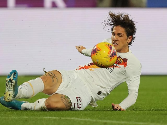 Liverpool are ‘dreaming’ of a move for Roma winger Nicolo Zaniolo with his asking price thought to be around £40m. (Express)