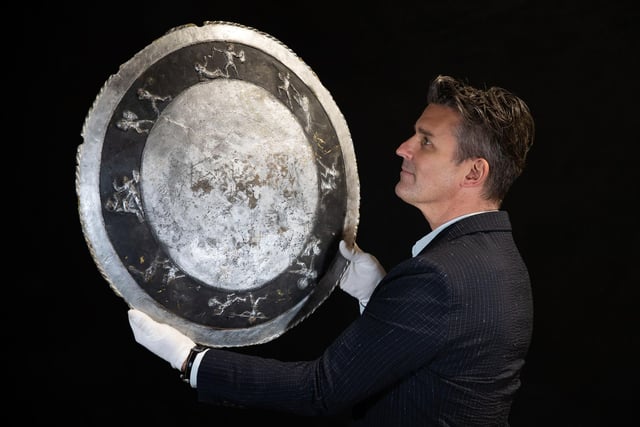 Maximus' (Russell Crowe) stunt arena shield from the 2000 film 'Gladiator' (estimate £8,000-£10,000).