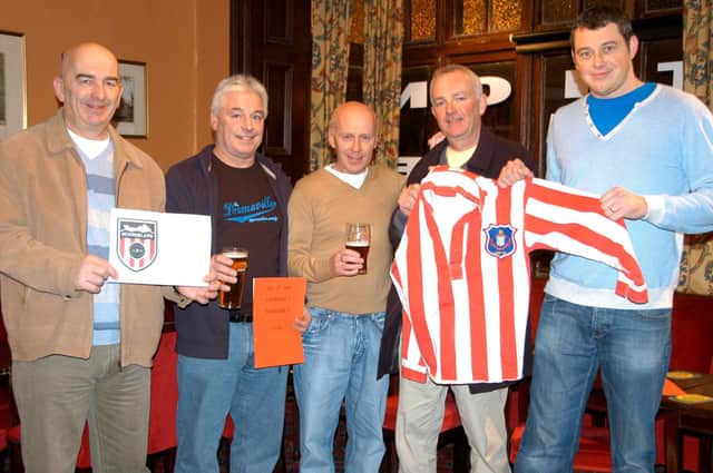 These people were holding a party in the Willow Pond in Hylton Row to celebrate 100 years since Sunderland beat Newcastle 9-1. Were you at the party in 2008?