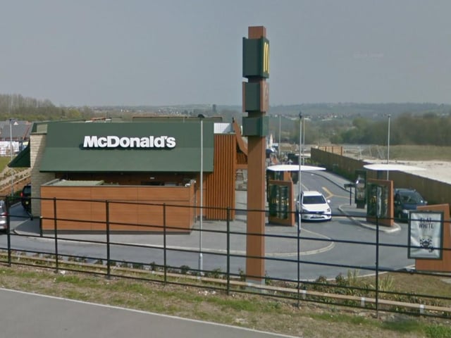This McDonald's restaurant has a 4 star rating on Google based on 512 reviews.