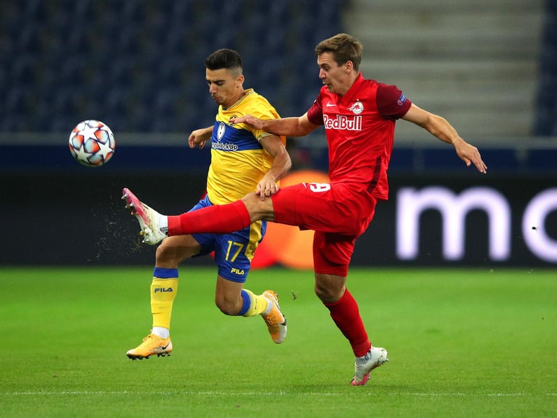 Here we go! A new signing is through the door. Snapped up from RB Salzburg, the Austria international looks to be a bargain signing. He doesn't look like he'll be a regular starter, mind, as both Liam Cooper and Diego Llorente are out with minor knocks.