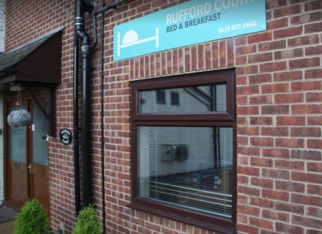 Rufford Court Guest House has 16 room, offering accommodation in Nottingham. Conveniently situated, Rufford Court offers the best in simplistic but comfortable and efficient accommodation. Call them on, 0115 837 3840.