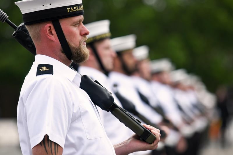 According to the ‘Seamen’s and Soldiers’ False Characters Act 1906’, no one in the UK is allowed to dress up as a member of the naval military and marine forces.