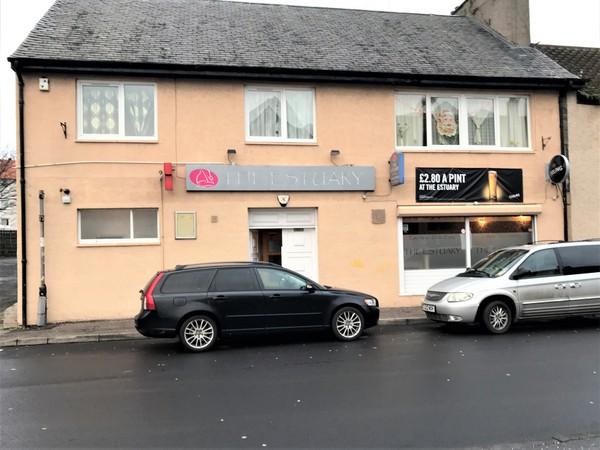 Guide price £195,000
Agent - Cornerstone Business Agents
Popular neighbourhood pub in good condition in a densely populated residential area close to the town's high street.