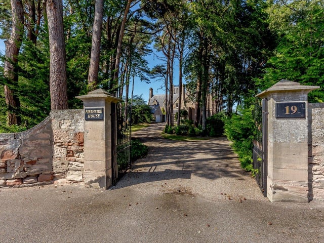 Entrance gate.