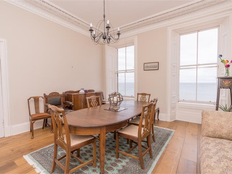 Dining room.