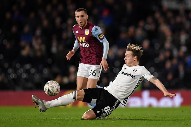QPR have snapped up midfielder Stefan Johansen from Fulham. Despite playing a key role in the side's promotion-winning campaign last season, he fell out of favour at Craven Cottage before his exit. (BBC Sport)