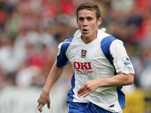 The midfielder played 116 times during his three-year stay in PO4. Davis moved to Bolton aged 30 and his career declined, making only four appearances in three years for Wanderers and after a move to Bristol City he retired in the summer of 2012. Davis is now a co-commentator for Fulham’s website and writes a weekly column for the club, he is also an agent for Colossal Sports Management. (Photo by Phil Cole/Getty Images)