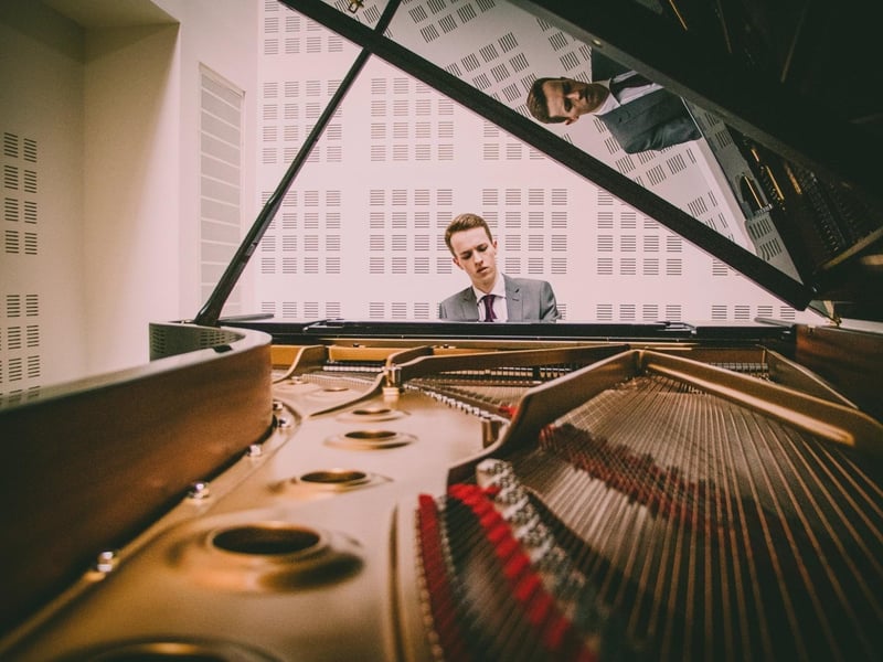 This relaxed performance offers a beautifully accessible way to experience world-class vocal and solo piano music. Nicole Boardman and Iwan Owen (pictured) have curated a programme designed to be as welcoming as it is artistic, making it a perfect entry point for those who prefer a more informal concert environment.