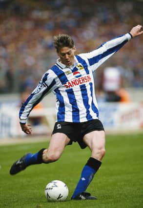 Chris Waddle in action for Sheffield Wednesday during the Steel City FA Cup semi-final against Sheffield United at Wembley in April 1993. (Photo by Shaun Botterill/Getty Images)