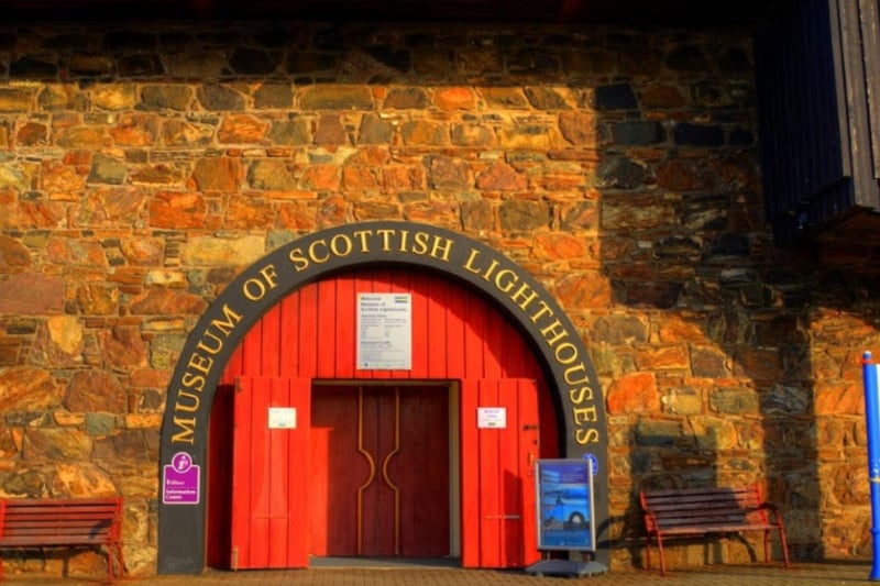Contained within Kinnaird Head Castle where the first mainland lighthouse in Scotland was built in 1787, Fraserburgh's Museum of Scottish Lighthouses tells the story of the Northern Lighthouse Board, the engineers who built the lights and the keepers who tended them.