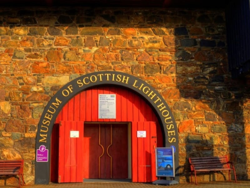 Contained within Kinnaird Head Castle where the first mainland lighthouse in Scotland was built in 1787, Fraserburgh's Museum of Scottish Lighthouses tells the story of the Northern Lighthouse Board, the engineers who built the lights and the keepers who tended them.
