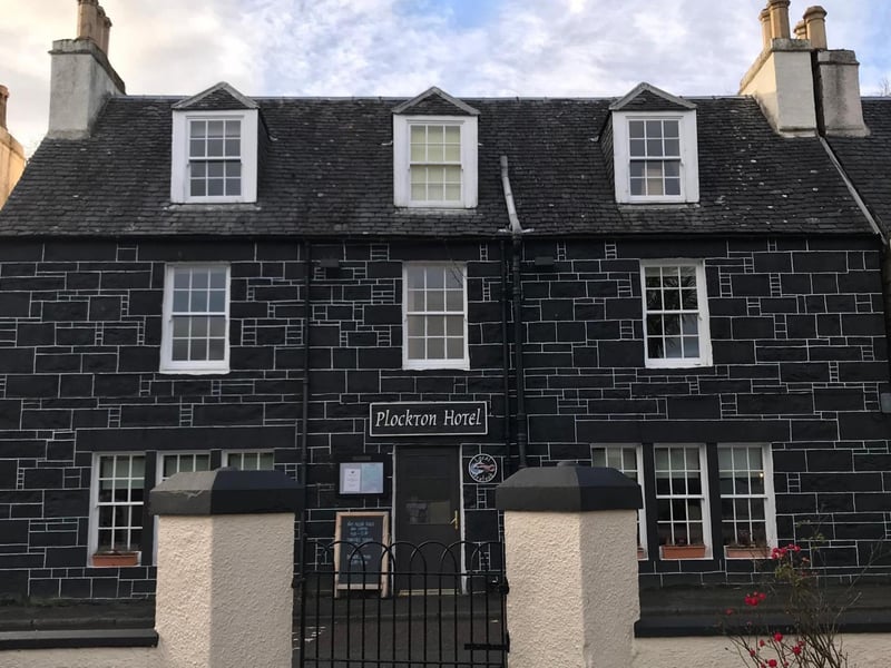 The Plockton Hotel in the Highlands has been crowned the best pub in North West Scotland.