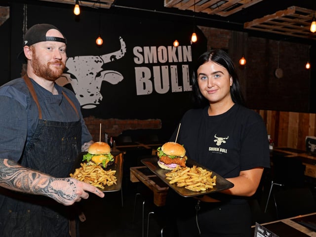 Smokin Bull Burger and Grill on Leopold Street is rated 4.5 out of 5 on Google, with 211 reviews. They have a brand new menu available now.
