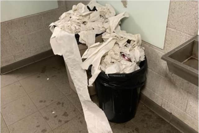 A worker at Wabtec Rail has complained about the unhygienic state of the toilets during the coronavirus crisis.