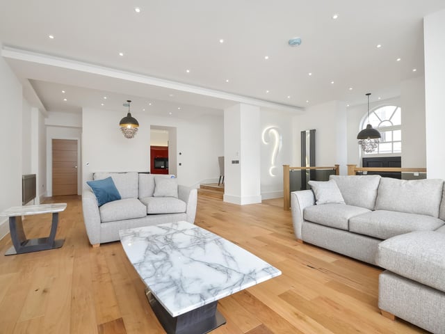 The home is spread over two floors and there is a 22' open plan sitting room - so plenty of space to relax!