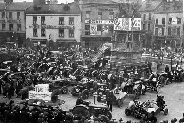 Mansfield Market Place 1943