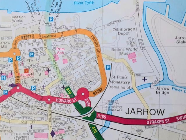 The name of which Jarrow landmark and geographical feature is shared by locations also found in Sheffield and Aberdeen?