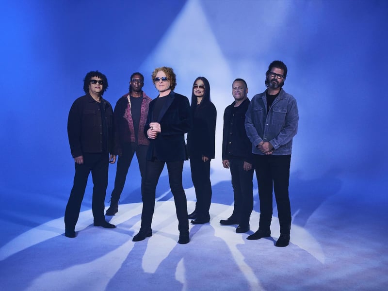 Iconic soul and pop band Simply Red earmark their forthcoming 40th anniversary with a UK & Ireland arena tour, with a date in Leeds scheduled for late September.