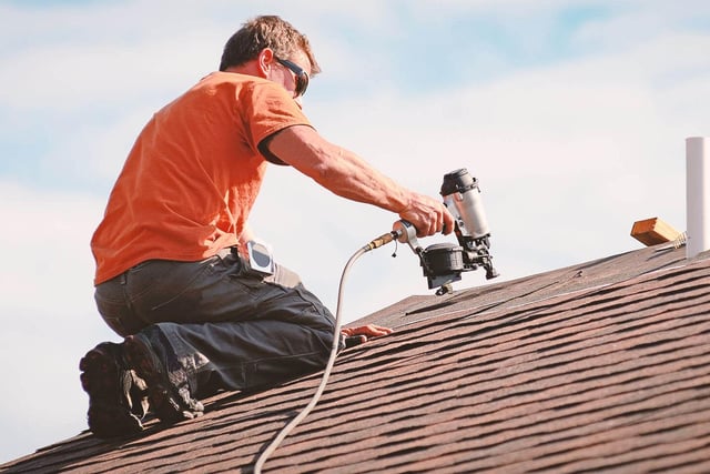 The Mansfield-based R.M.S. Roofing and Property Maintenance Ltd  is a family-owned company that has a continuous supply of work. It wants to hire roofers, engaged on a self-employment basis but paid weekly through the company. The annual salary ranges from £31,000 to £38,000 a year.