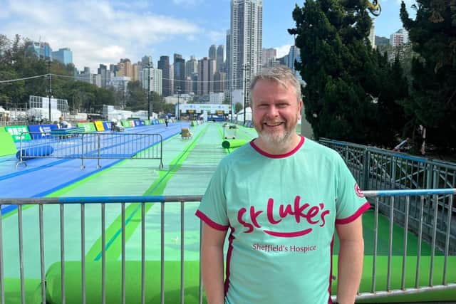 A serious ankle injury didn't stop Ian raising almost £1,000 for St Luke's Hospice