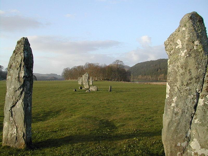 An important, easily accessible area. Possibly start 2km S of Kilmartin and 1km (signed) from A816 and across road from car park, two distinct stone circles from a long period of history between 3000-1200BC. Story and speculations described on boards. Pastoral countryside and wide skies. Look for the ‘cup and saucer’!