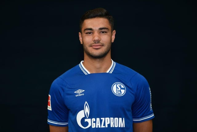 Liverpool have opened talks with Schalke over a £20m swoop for defender Ozan Kabak in January, which could rise to £30m with add-ons. (Daily Mirror)