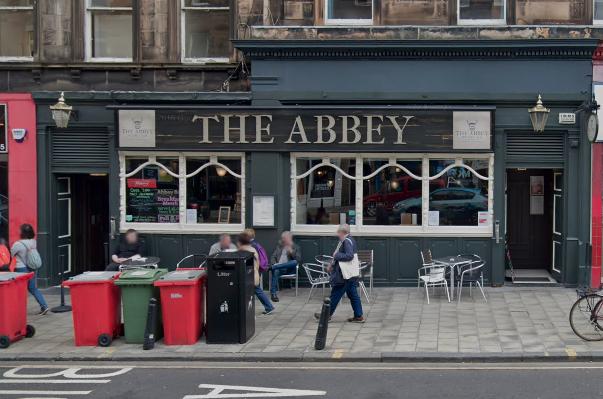 The Abbey Bar, at 65 South Clerk Street, EH8 9PP, has a rating of 4.5 from 401 reviews.