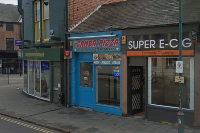 This pizza and kebab takeaway has a five food hygiene rating. Deliveries are £2.50 for orders over £10.