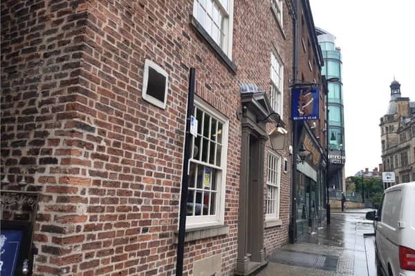 Bosses have confirmed when the historic Brown Bear pub in Sheffield city centre will re-open, after its closure last month