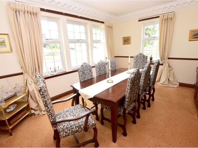 Dining room.