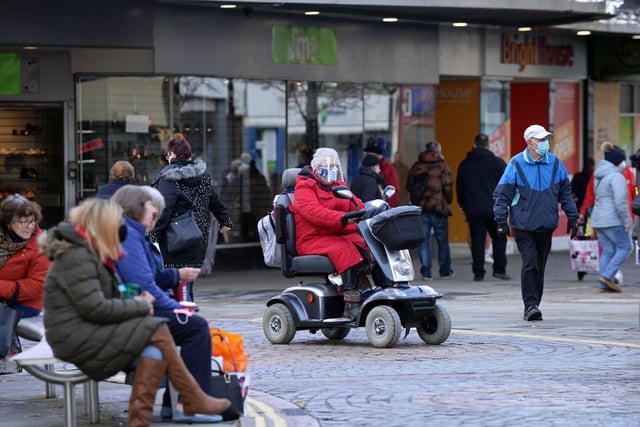 Christmas Shoppers pictured at Frenchgate. Picture: NDFP-22-12-20-ChristmasShopping 6-NMSY