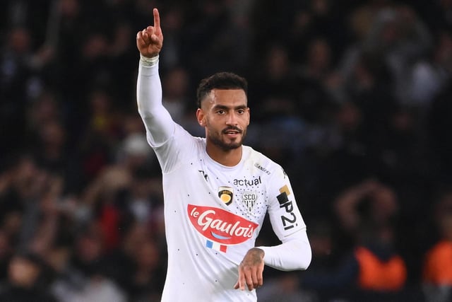 Burnley are believed to be front-runners to sign SCO Angers midfielder Angelo Fulgini, ahead of the likes of Brighton, Lyon and Fulham. The Clarets are said to be willing to spend around £12m on the Ligue 1 ace. (Foot Mercato)