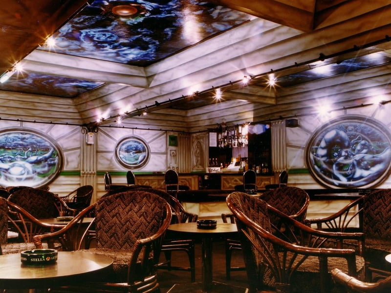 Recognise this? A lot of heart-to-hearts will have happened in here - if these walls could talk...