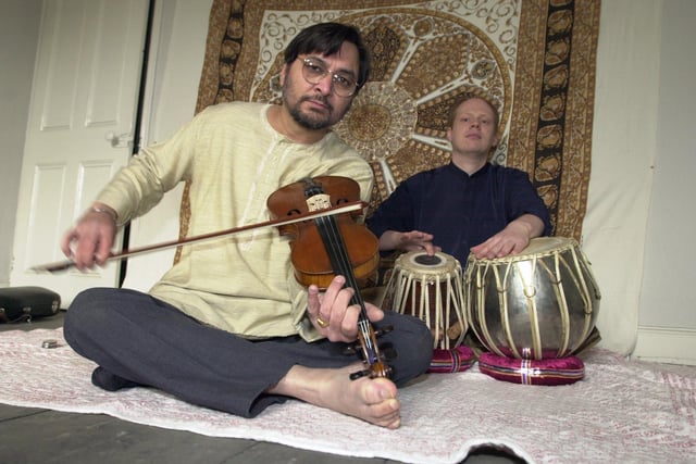 Kamalbir Singh, playing the violin and tabla player John Ball back in 2000