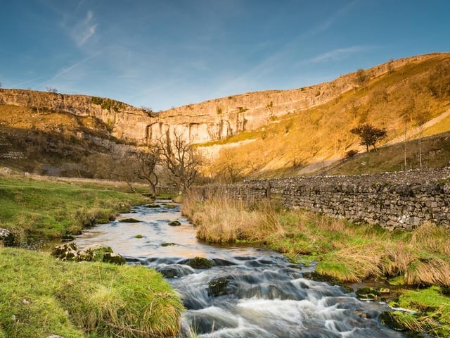 This small village is nestled at the southern base of the Yorkshire Dales and is surrounded by limestone dry-walls, rolling hills and rugged moorland. From the imposing Malham Cove, to Gordale Scar and Malham Tarn, the area provides a great setting for walking.