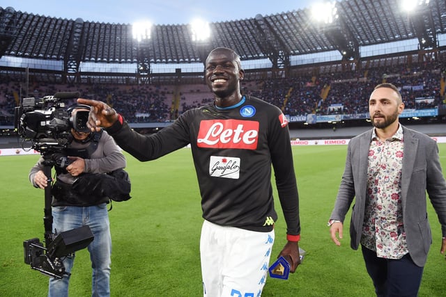Napoli are understood to have rejected an offer from Manchester City for their star defender Kalidou Koulibaly, with the Citizens currently unwilling to meet their hefty €70m asking price. (Manchester Evening News)