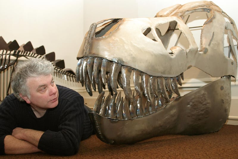 Artist Andy Hill prepared his new exhibition of dinosaur sculptures at Buxton Museum in 2010