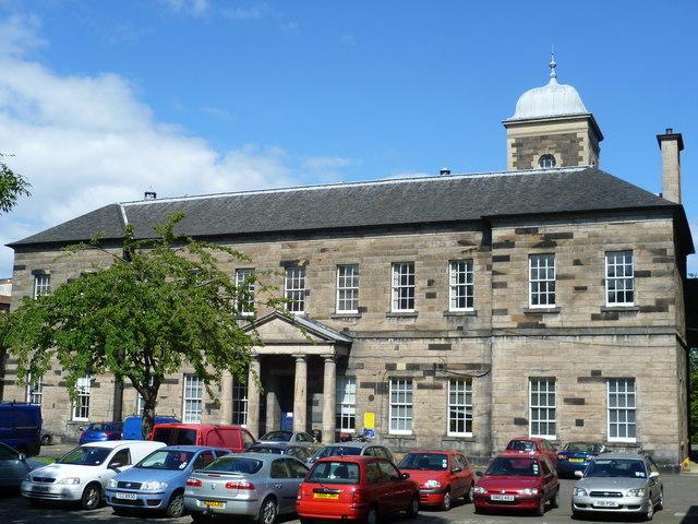 The predecessor to the Royal High School at Regent Road, High School Yards off Holyrood Road gave Scott an education. His initials can be seen today amongst the 18th century graffiti on the wall by the former school's entrance.